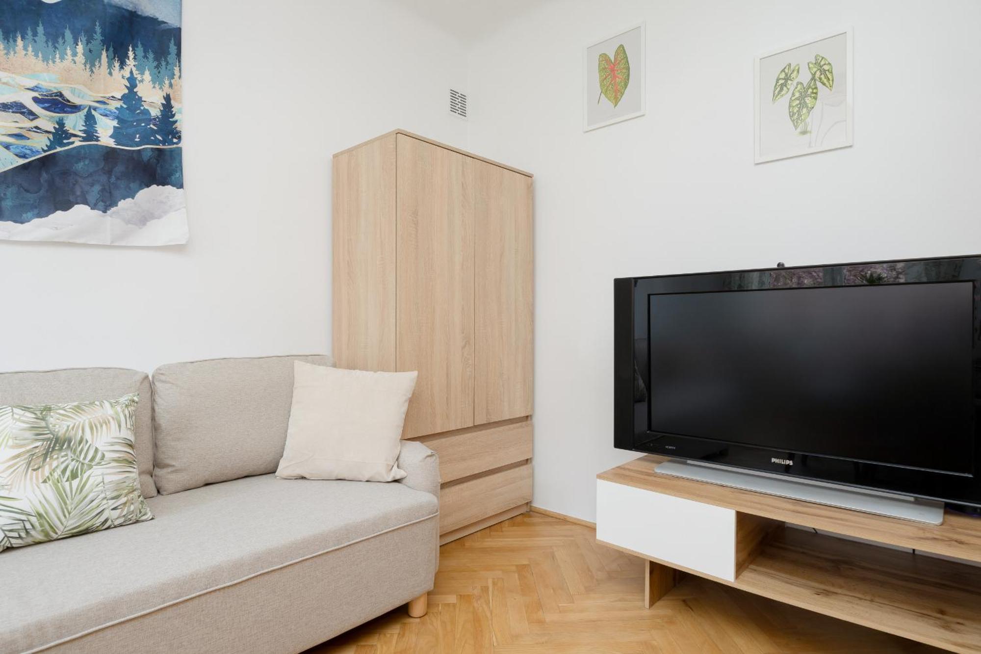Spacious Apartment For 6 People Near The Old Town By Noclegi Renters Varsovia Exterior foto