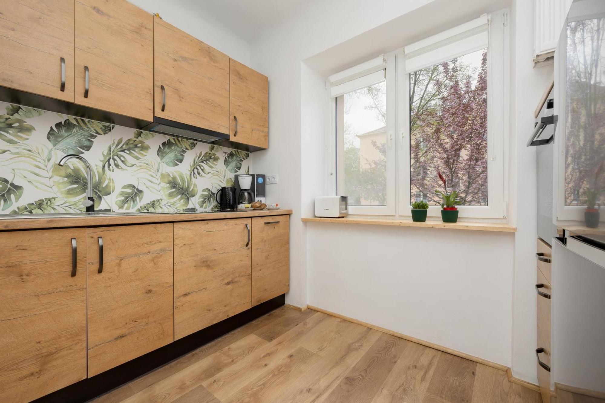 Spacious Apartment For 6 People Near The Old Town By Noclegi Renters Varsovia Exterior foto